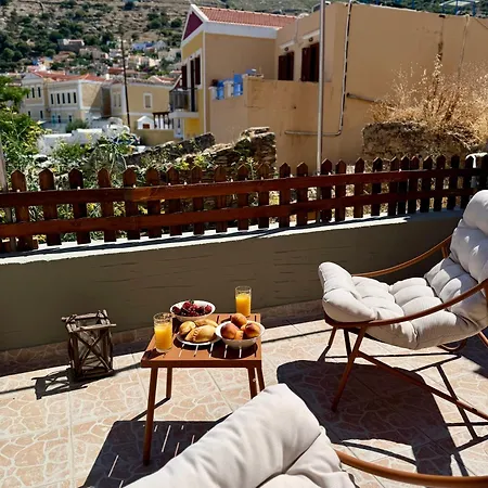 La Mina's House סימי